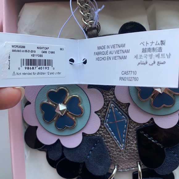 Kate Spade Owl Keychain - Picture 7 of 8